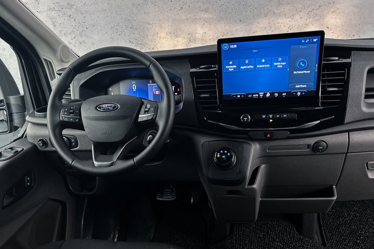Vehicle Image 25