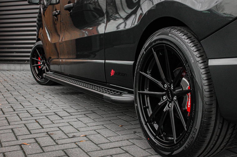 Vehicle Image 50