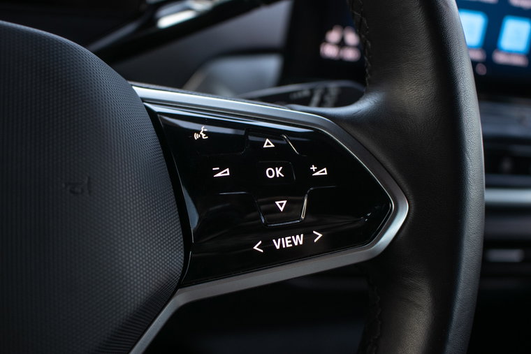 Vehicle Image 42