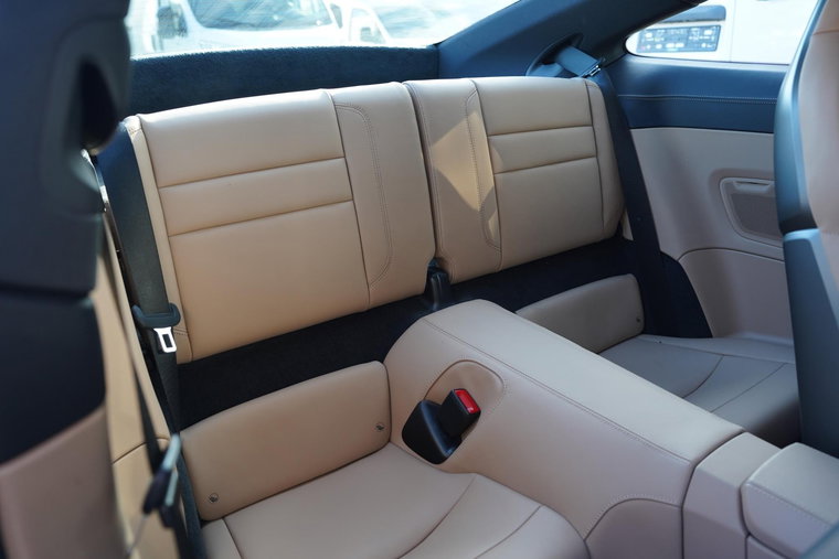 Vehicle Image 38