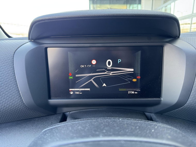 Vehicle Image 35