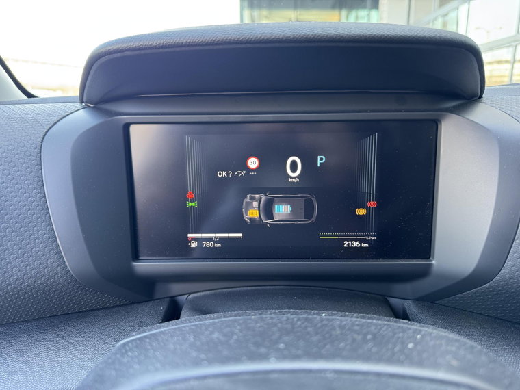 Vehicle Image 36