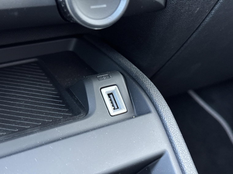 Vehicle Image 52