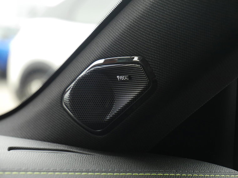 Vehicle Image 19