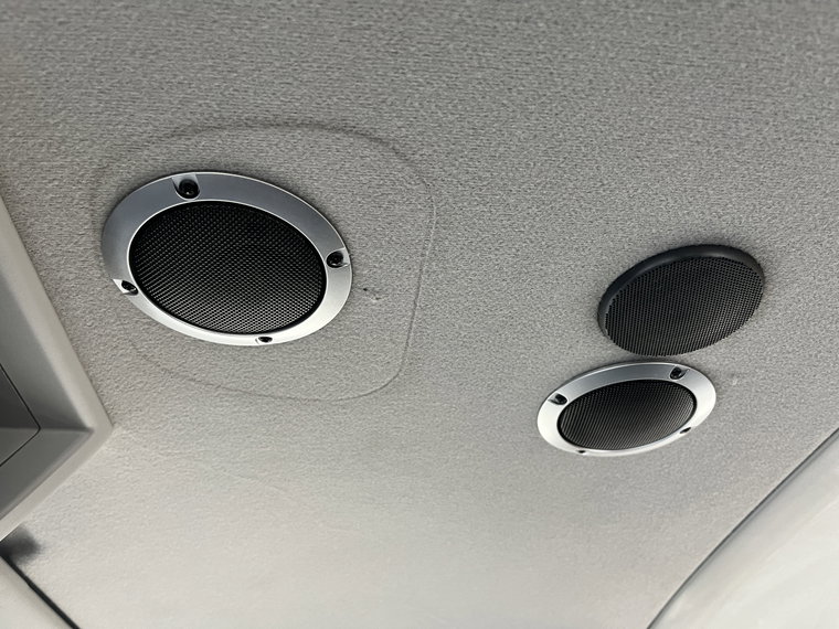 Vehicle Image 37