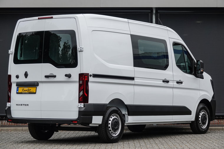 Vehicle Image 39