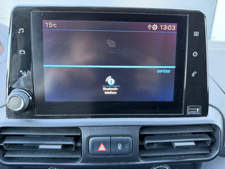 Vehicle Image 37