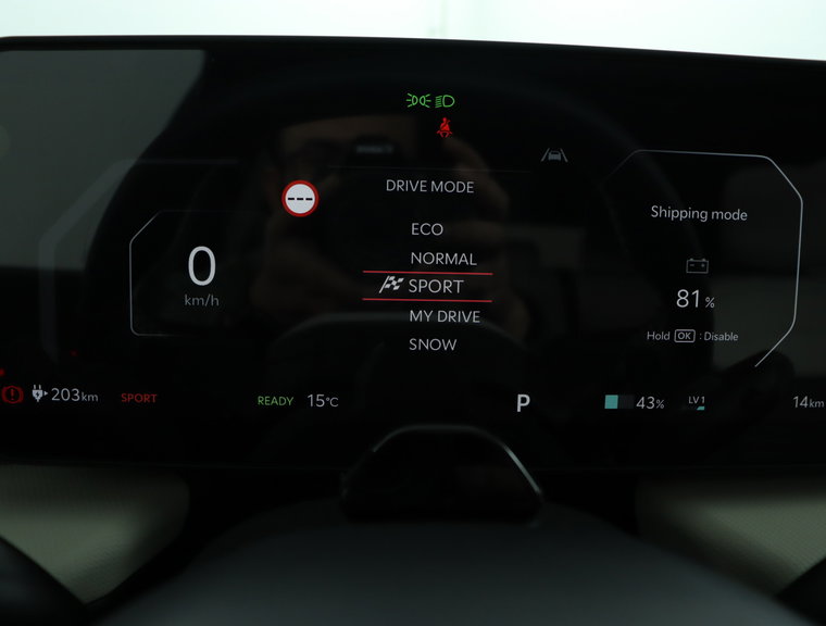 Vehicle Image 53