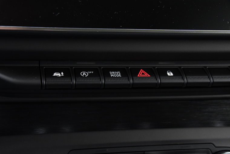 Vehicle Image 35