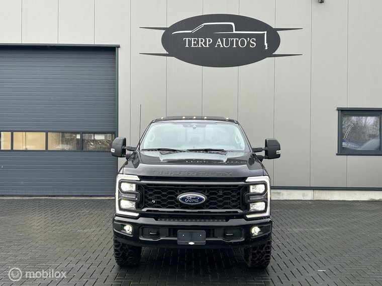 Vehicle Image 45
