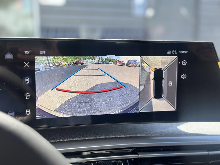 Vehicle Image 20