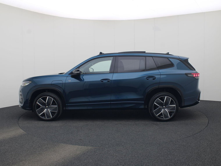 Vehicle Image 38