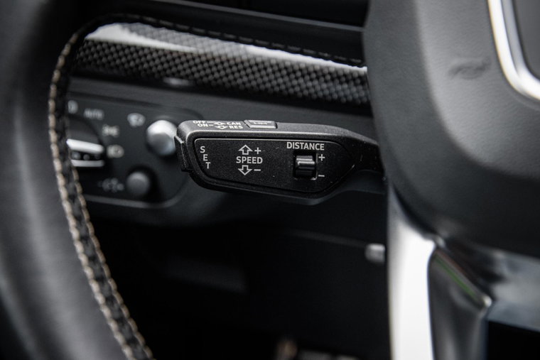 Vehicle Image 42