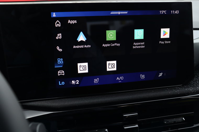 Vehicle Image 15