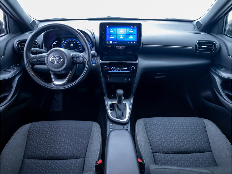 Vehicle Image 8