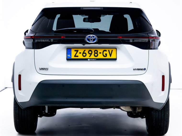 Vehicle Image 9