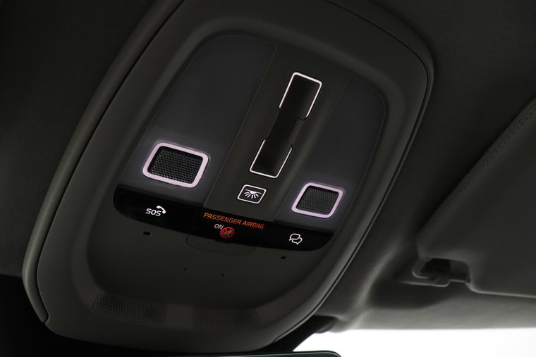 Vehicle Image 37