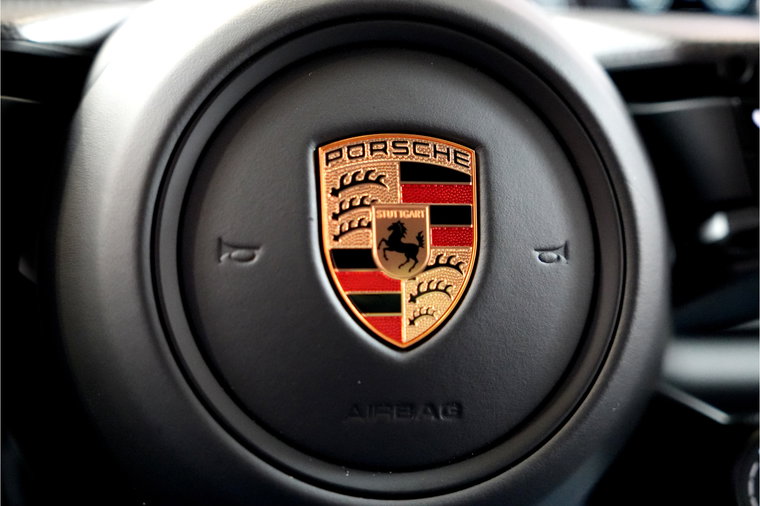 Vehicle Image 36
