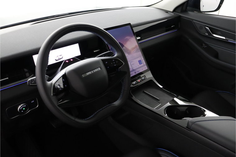 Vehicle Image 17