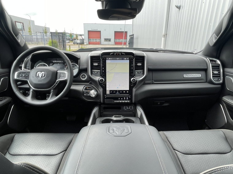 Vehicle Image 41