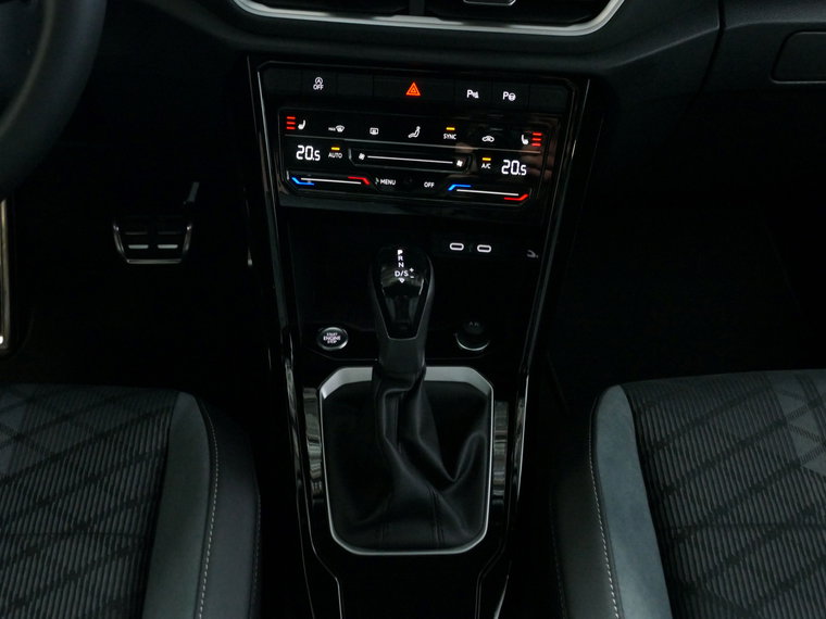 Vehicle Image 27