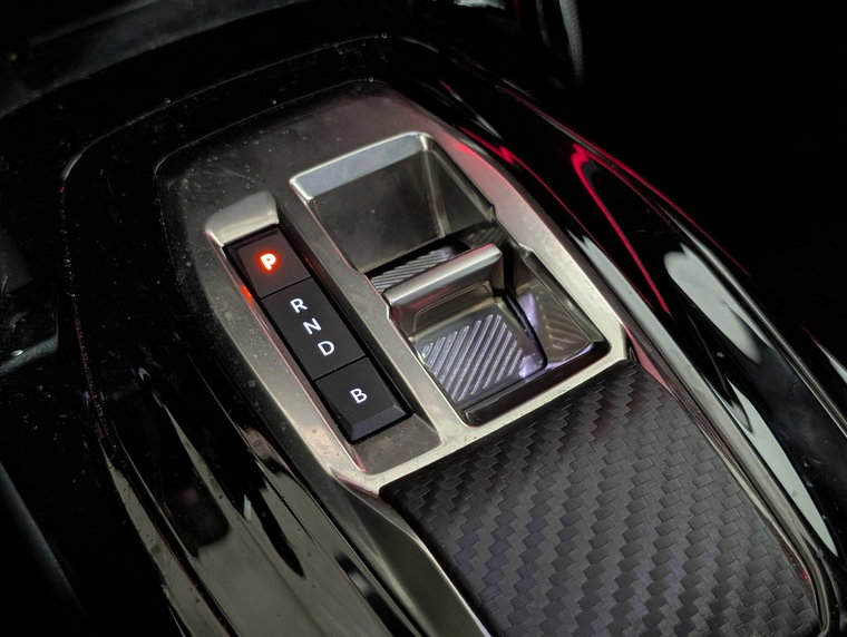 Vehicle Image 36