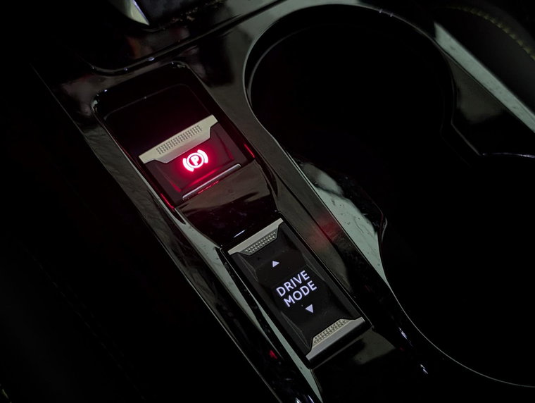 Vehicle Image 37