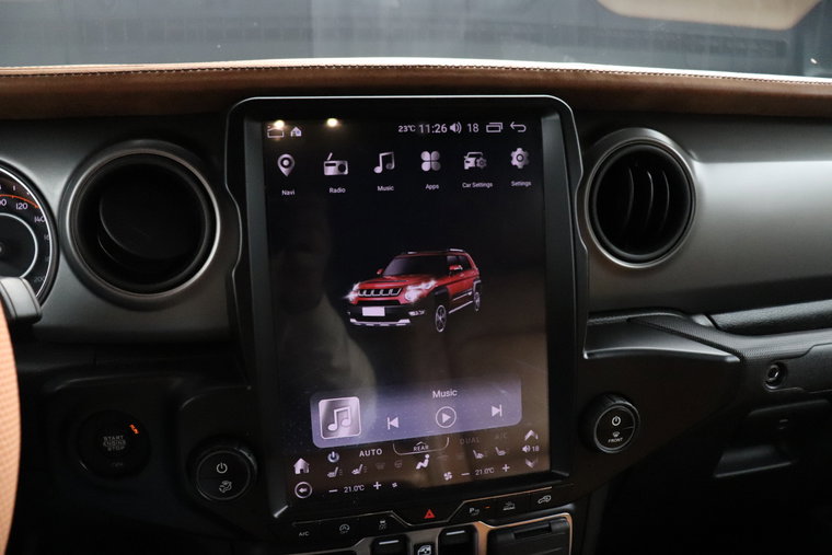 Vehicle Image 6