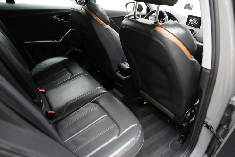 Vehicle Image 36