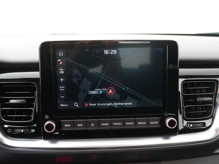 Vehicle Image 30