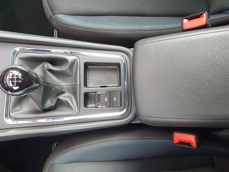 Vehicle Image 47