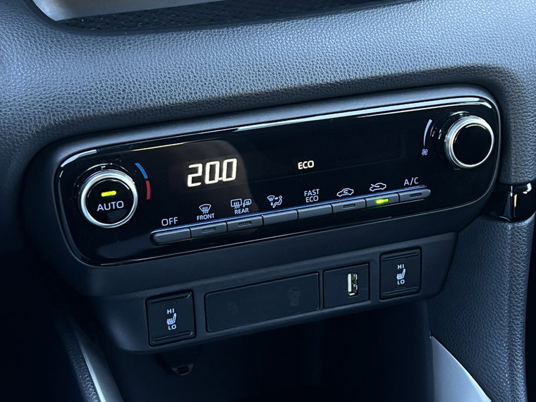 Vehicle Image 22