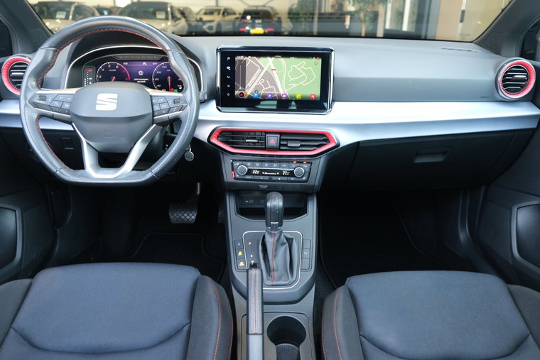 Vehicle Image 11