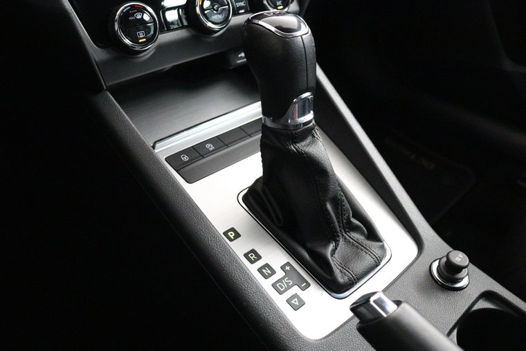 Vehicle Image 27