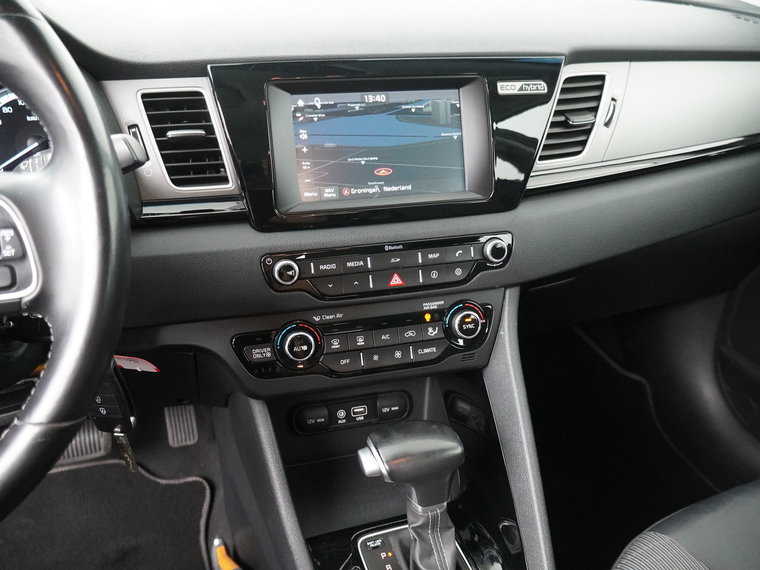Vehicle Image 33