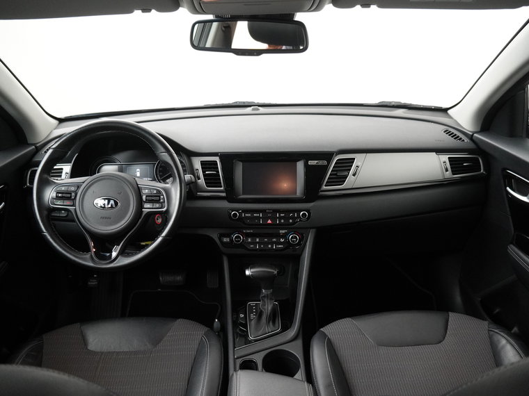 Vehicle Image 38