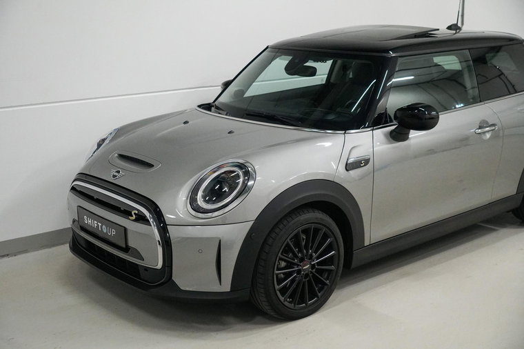 Vehicle Image 35