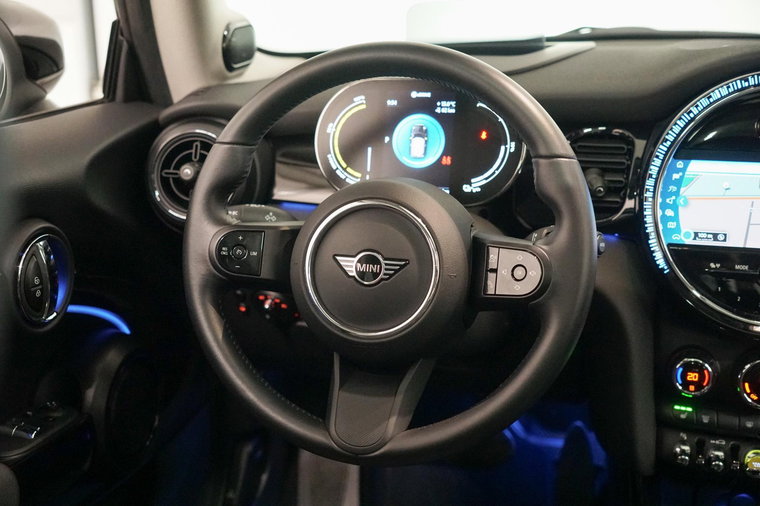 Vehicle Image 41