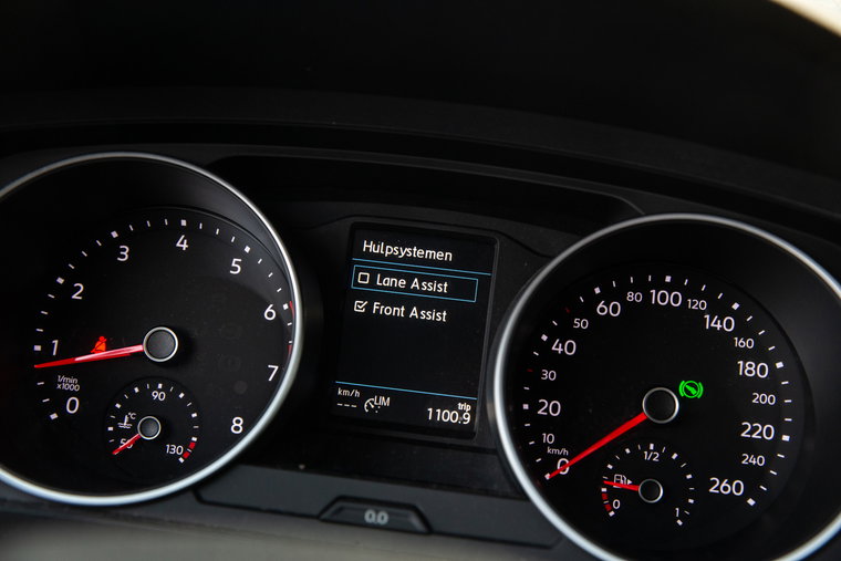 Vehicle Image 12