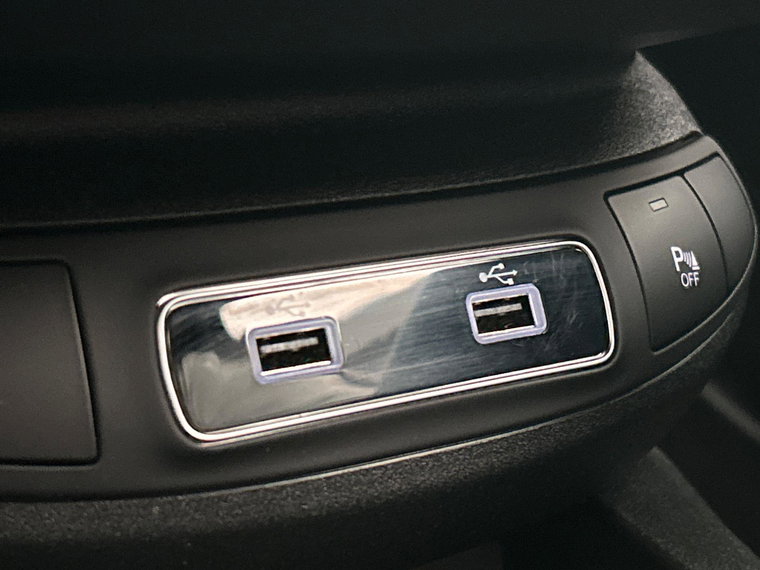 Vehicle Image 48