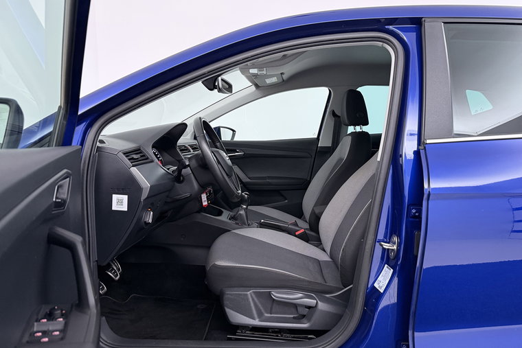 Vehicle Image 21