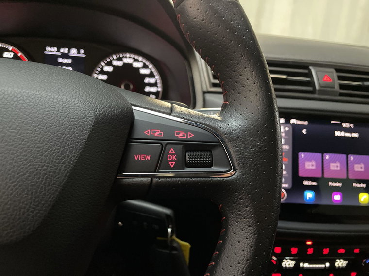 Vehicle Image 24
