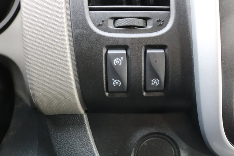 Vehicle Image 26