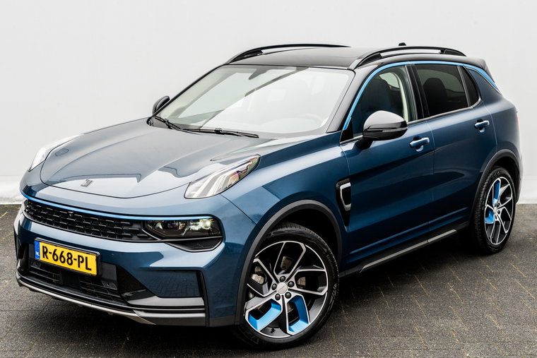 Vehicle Image 3