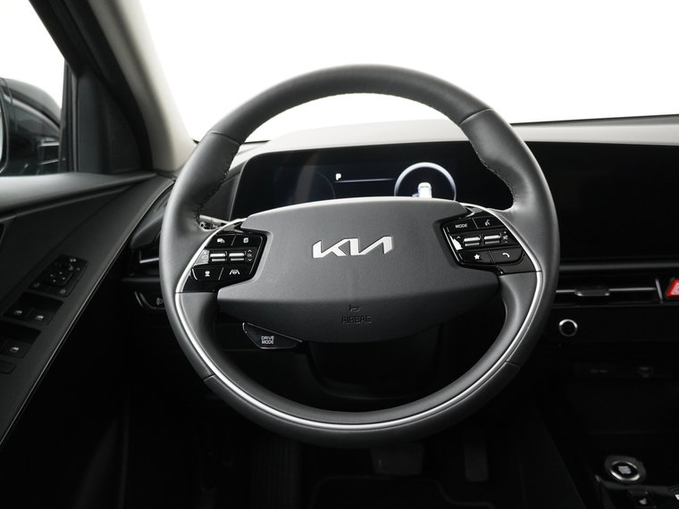 Vehicle Image 39