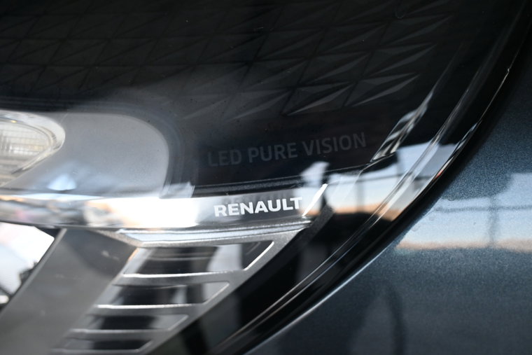 Vehicle Image 30