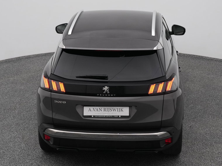 Vehicle Image 28