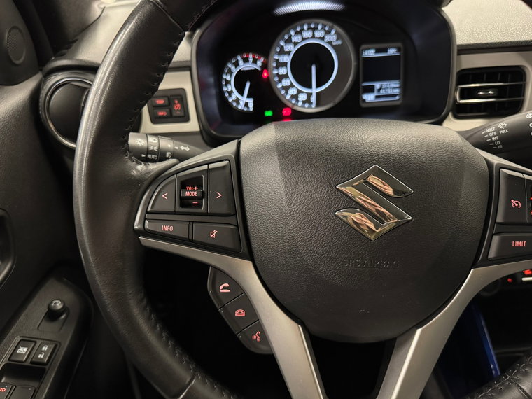 Vehicle Image 22