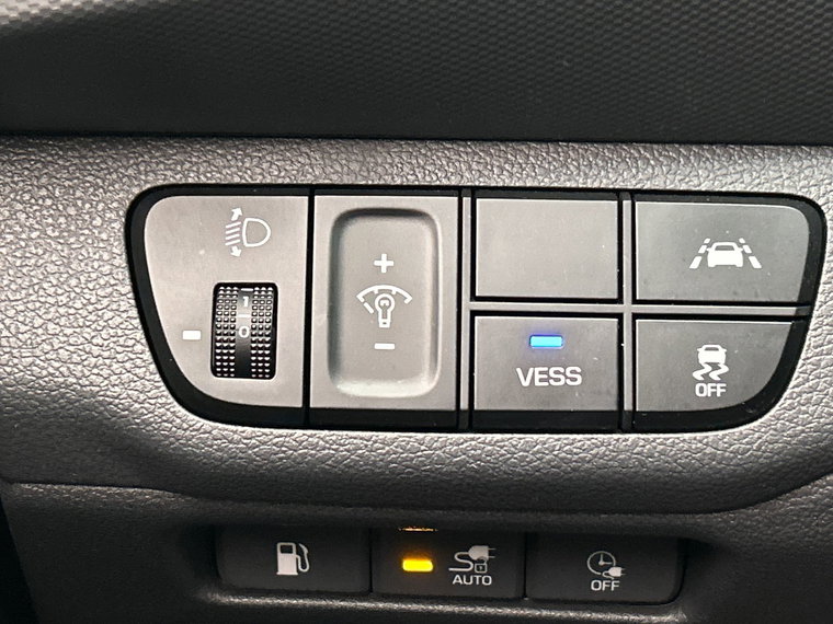 Vehicle Image 33