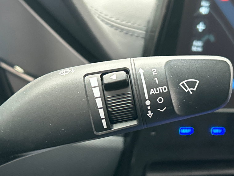 Vehicle Image 38